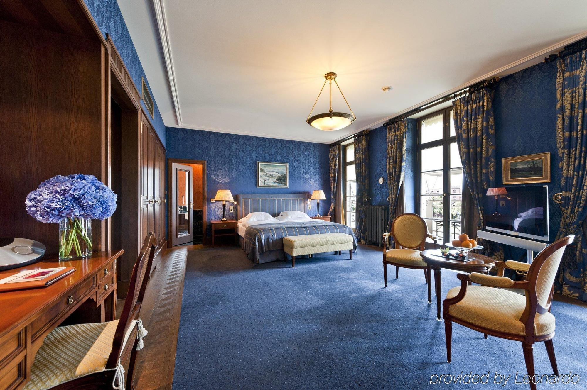 Grand Hotel Les Trois Rois Basel Room photo